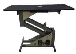 Groomer's Best Hydraulic Grooming Table With Foot Pump